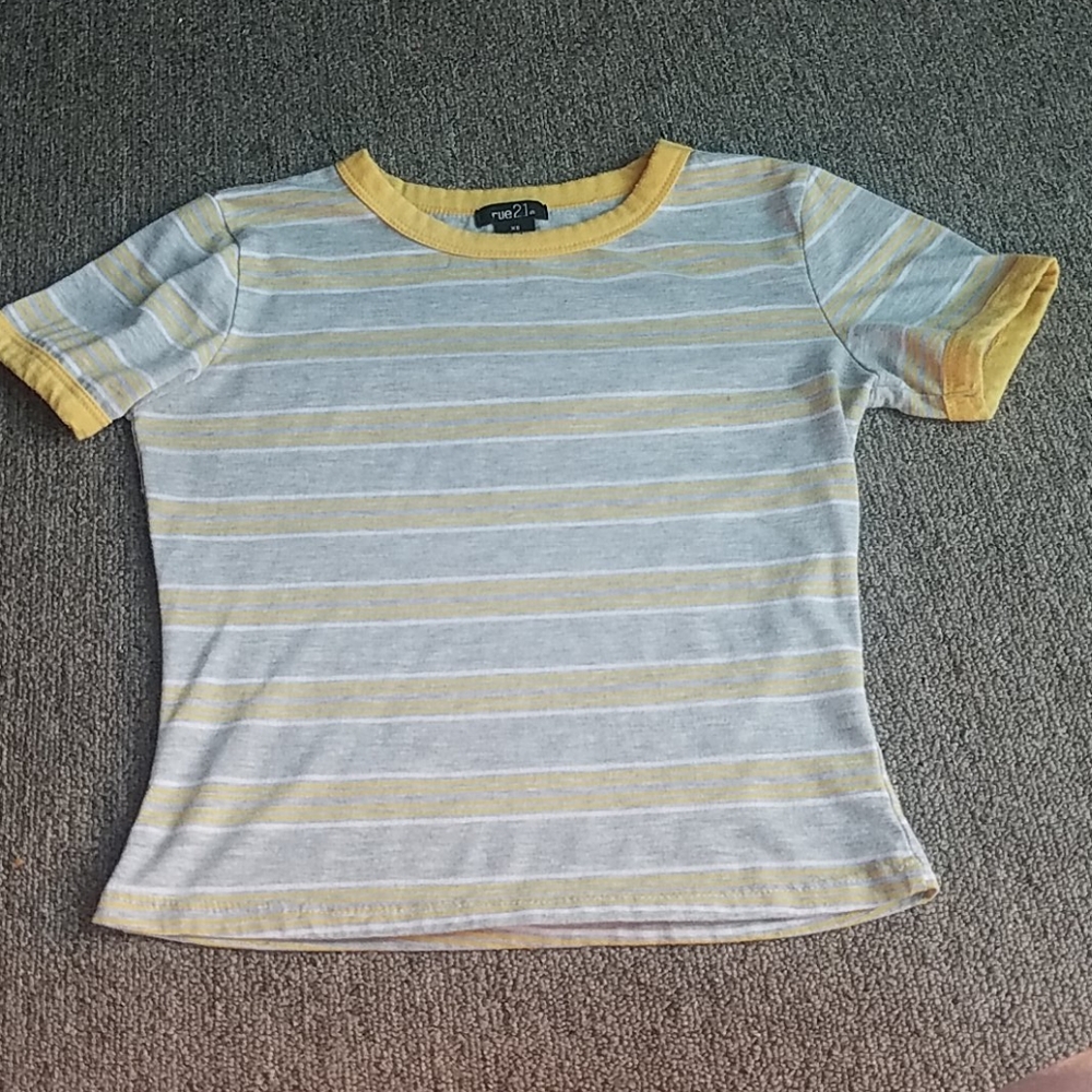 Rue 21 shirt